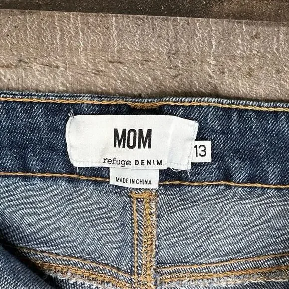 Refuge Distressed Baggy Mom Jeans Size 13 Grunge 90s Y2K Vintage-Inspired Denim - Picture 7 of 14